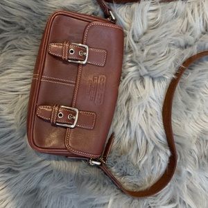 Vintage Coach crossbody bag